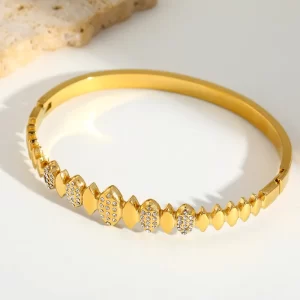 Bloom zircon bangle bracelet