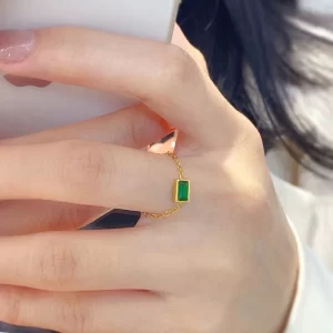Linea Gem Chain Ring-Emerald Green