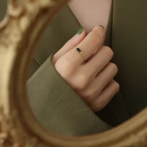 Linea Gem Chain Ring-Onyx Black