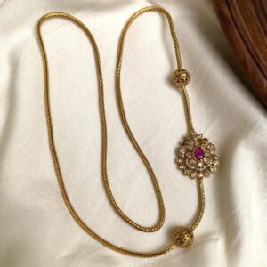 mugappu chain - white